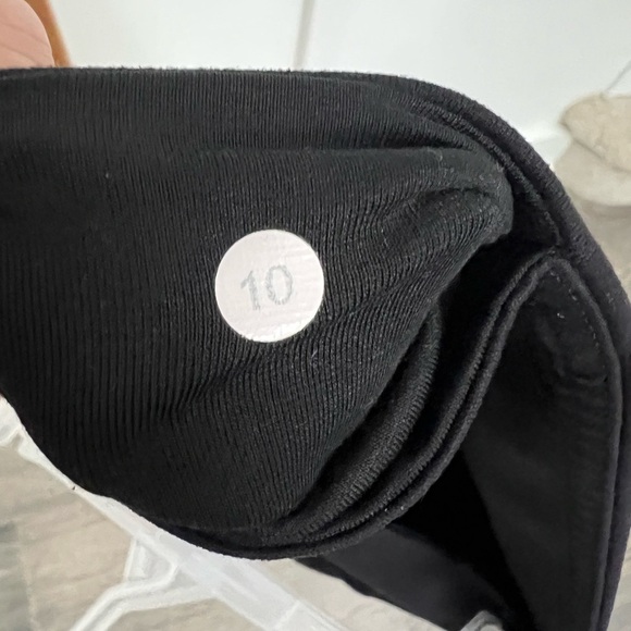 Lululemon Athletica Black Crop Leggings Drawstring Waist sz 10 - Picture 4 of 8